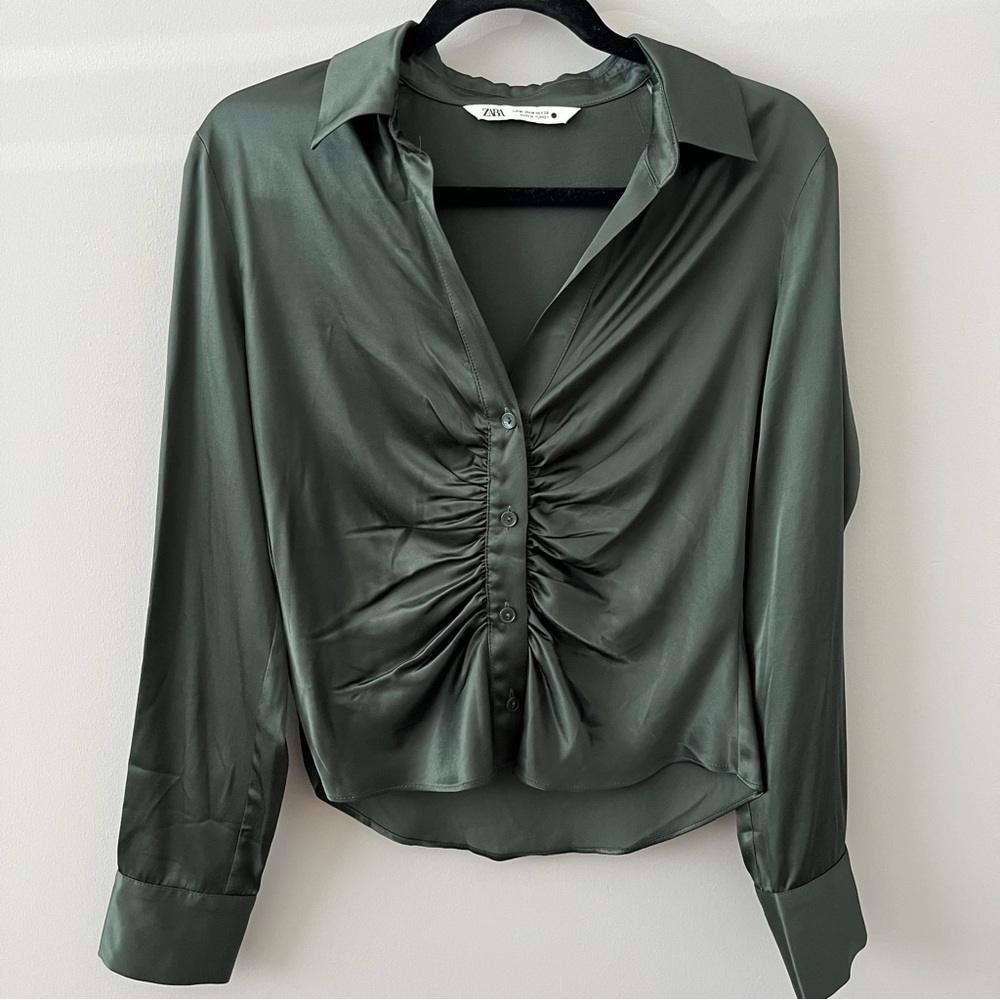 Zara green top
